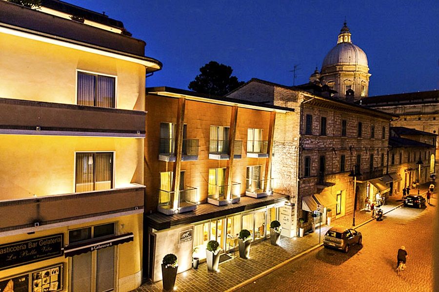 Dal Moro Gallery Hotel 4*